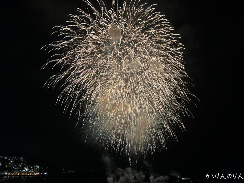 熱海温泉ウオミサキホテルから見る花火